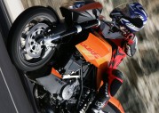 KTM 990 Super Duke KTM 990 Super Duke